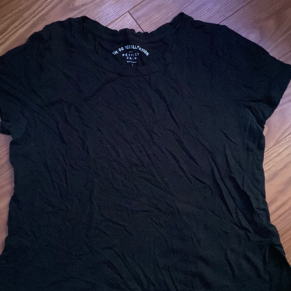 Aeropostale Women’s Black T-Shirt Cropped